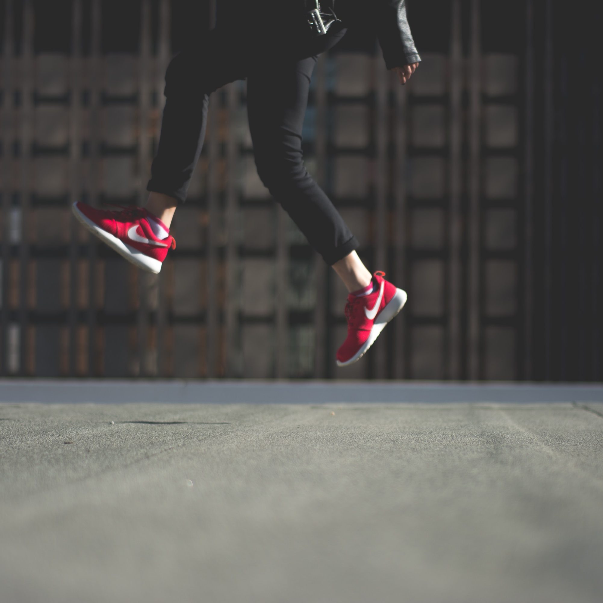 cropped-Sneakers-Website-1.jpg