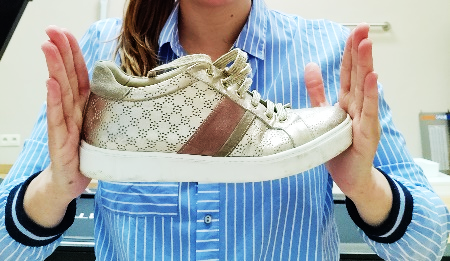 cropped-Stap-1-schoen.png